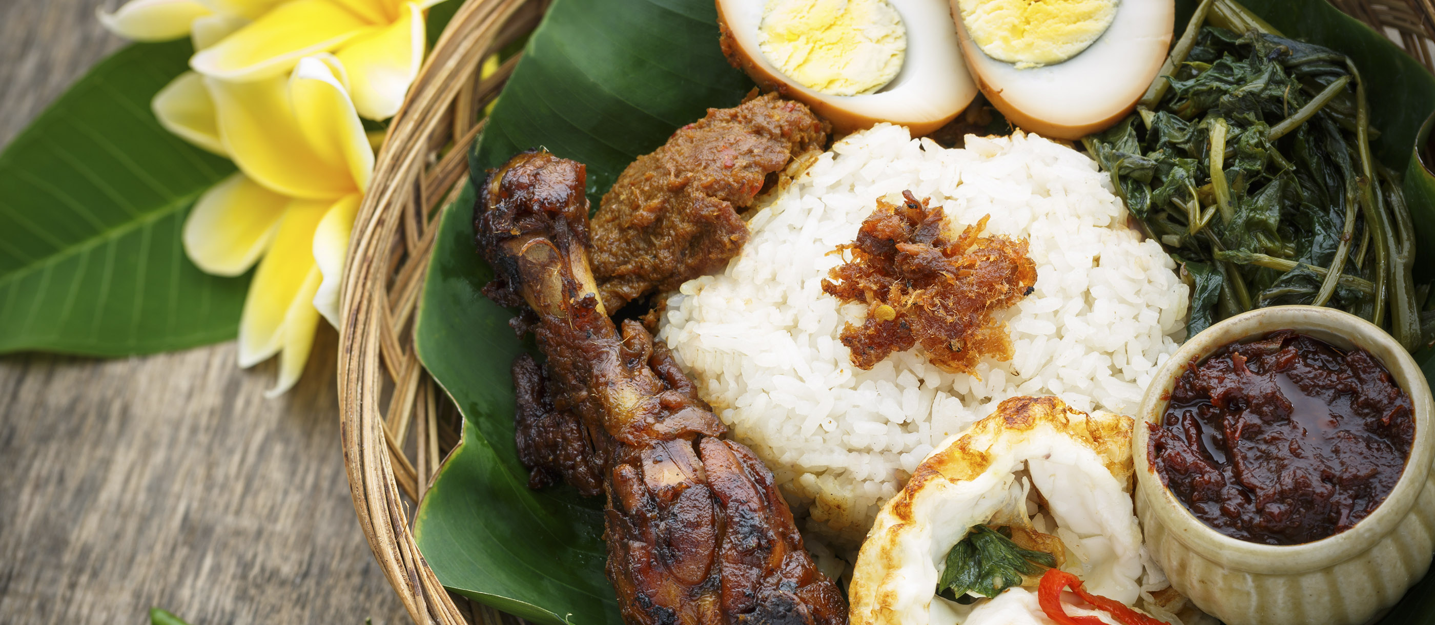 How to Read an Indonesian Warung Menu: Nasi Campur, Sambal Levels, and Satay Secrets